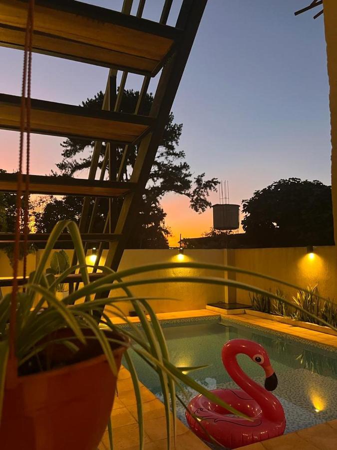 Colibri Hostel Puerto Iguazu Exterior photo